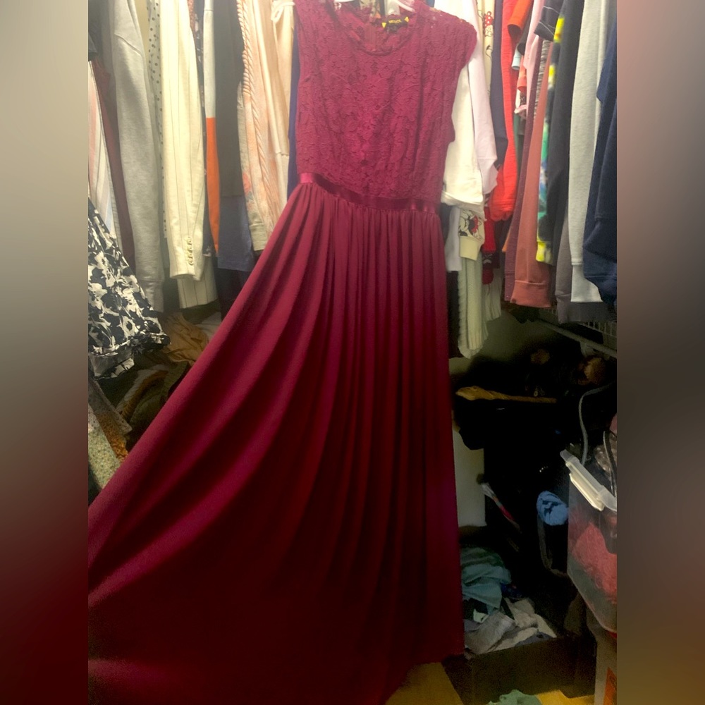 Formal floral lace dress